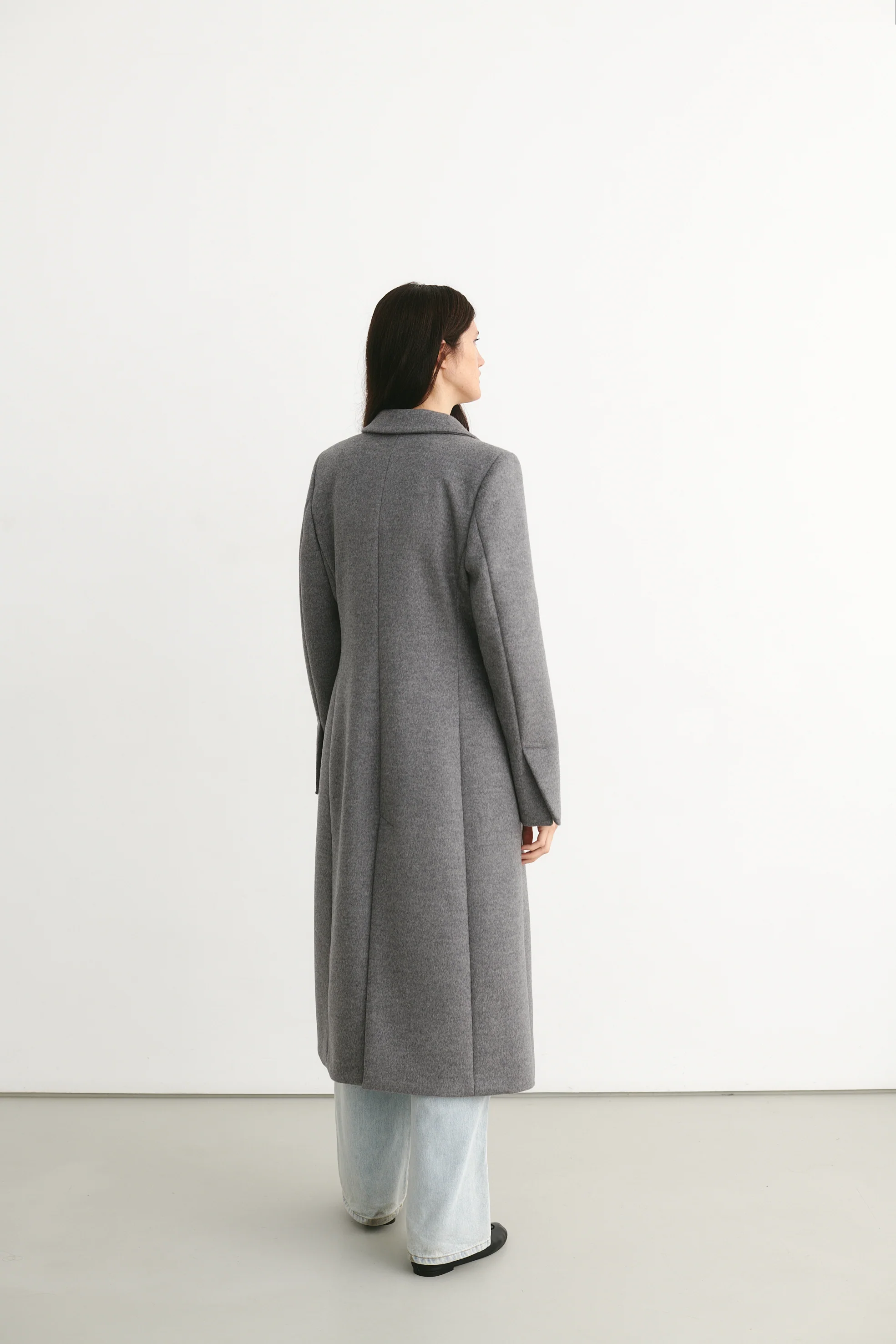 Izmir Long Coat Grey - Image 5
