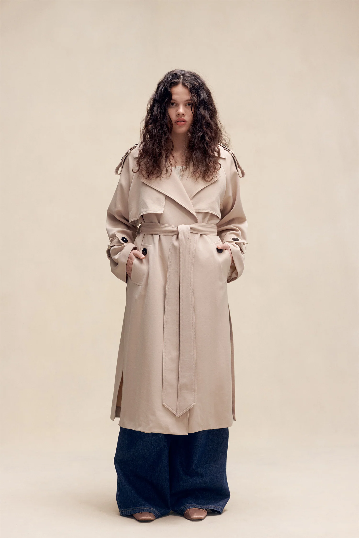 Wool Trench Coat Beige - Image 7